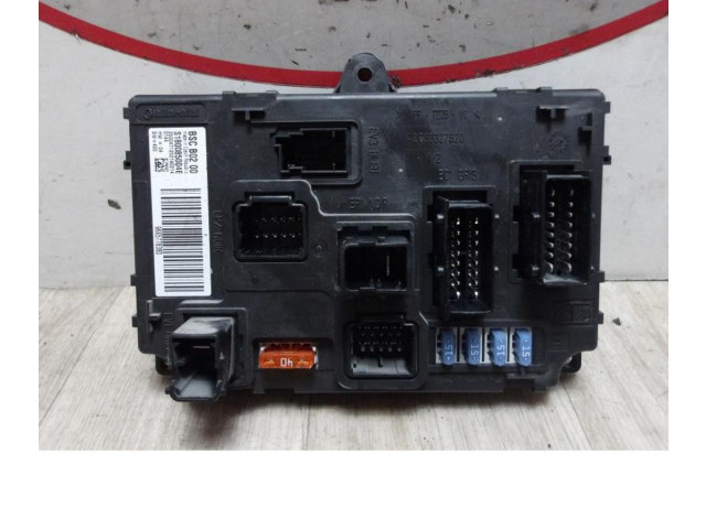 Блок предохранителей    Peugeot Expert    