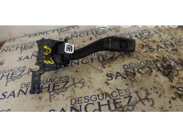 Переключатель дворников 8P0953519D   Audi A3 S3 8P