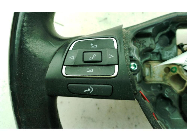 Руль Volkswagen Touran II  2010 - 2016 года 61978150G      