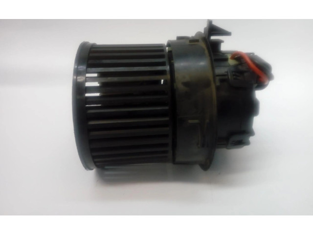 Вентилятор печки    1608182080   Peugeot 2008 I