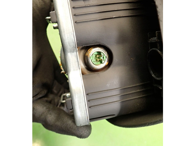 Подушка безопасности водителя 8200677493 Renault Clio III