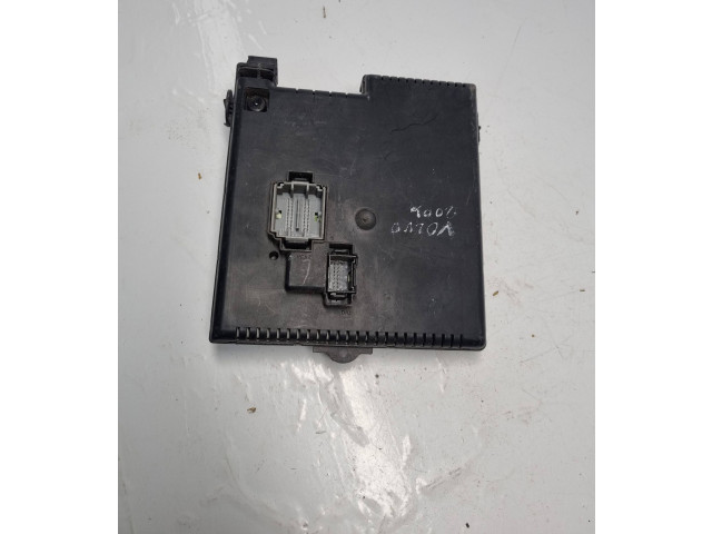 Блок предохранителей 30728512, 05W353   Volvo XC90    