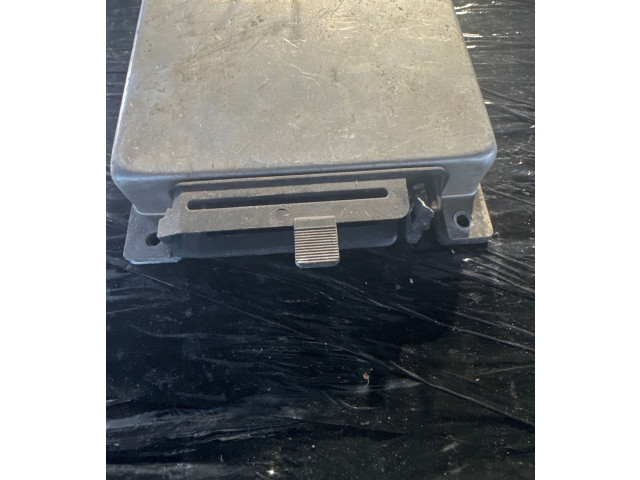 Řídící jednotka 0280000530, 9388513 Saab 900 1988