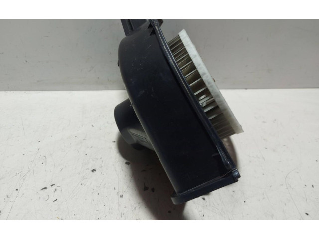 Вентилятор печки 6R1819015 Audi A1