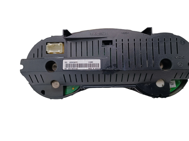 Панель приборов A2515402648   Mercedes-Benz ML W164       