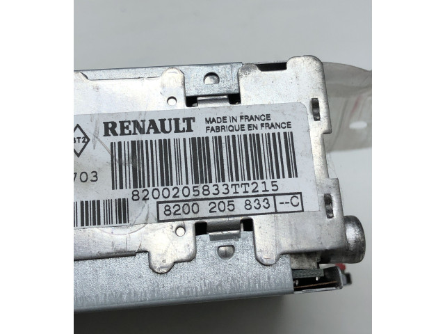 Turbodmychadlo Радио/ проигрыватель CD/DVD / навигация 8200205833   Renault Espace IV   