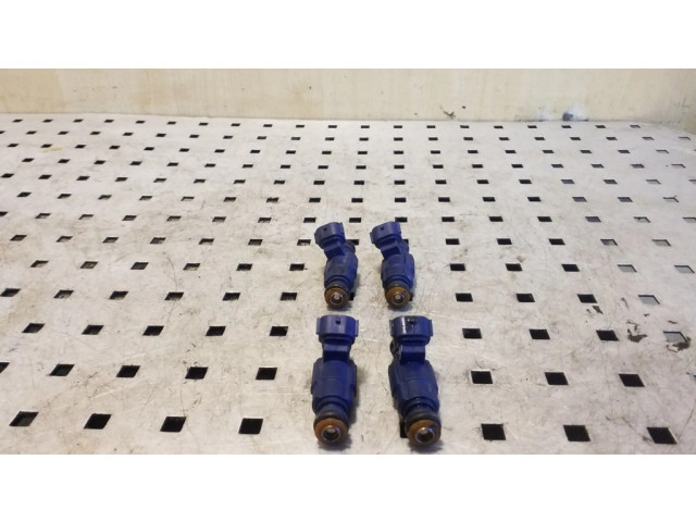 Vstřikovač 353102B000 KIA Rio pro benzínový motor 1.4