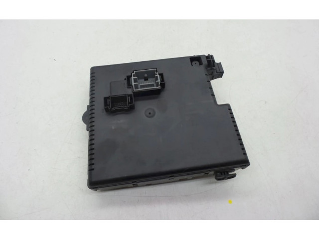 Блок предохранителей  30725812, 30725812   Volvo XC90    