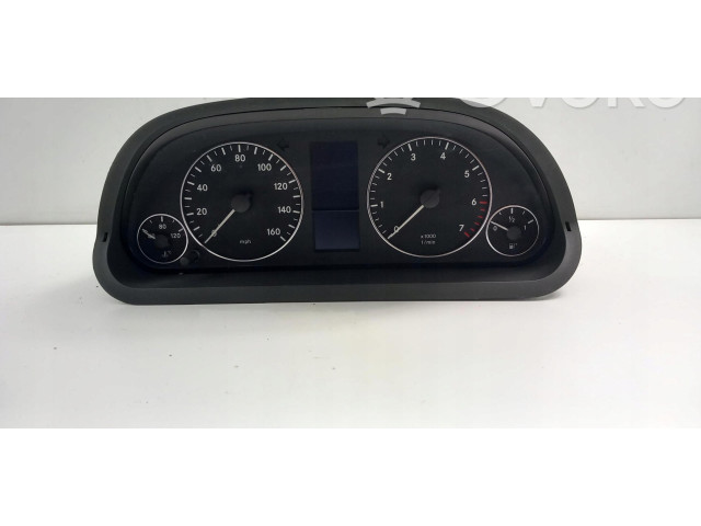 Панель приборов Mercedes-Benz A W169
