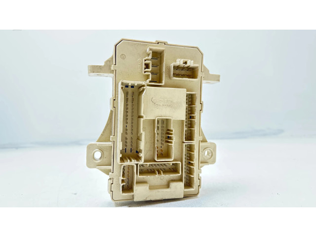 Блок предохранителей 919502H500, 919501H510 KIA Ceed