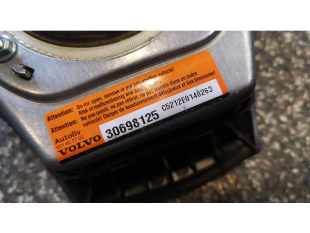 Подушка безопасности водителя 30698125   Volvo S40