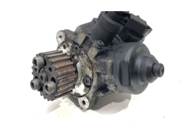 Pojistková skříňka Топливный насос 0445010520 Volkswagen Transporter - Caravelle T5 2009