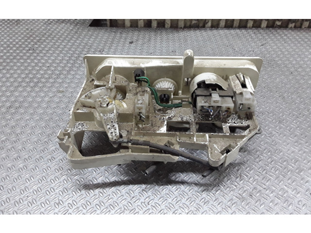 Блок управления климат-контролем    Mitsubishi Pajero