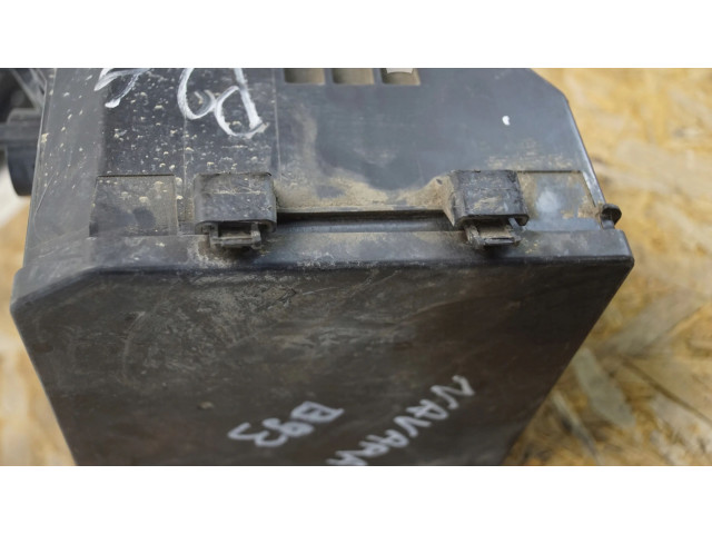 Pojistková skříňka 284B7EB310 Nissan Navara D40 2008