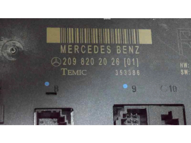 Přístrojová deska Mercedes-Benz CLK A209 C209 2004 A2098202026