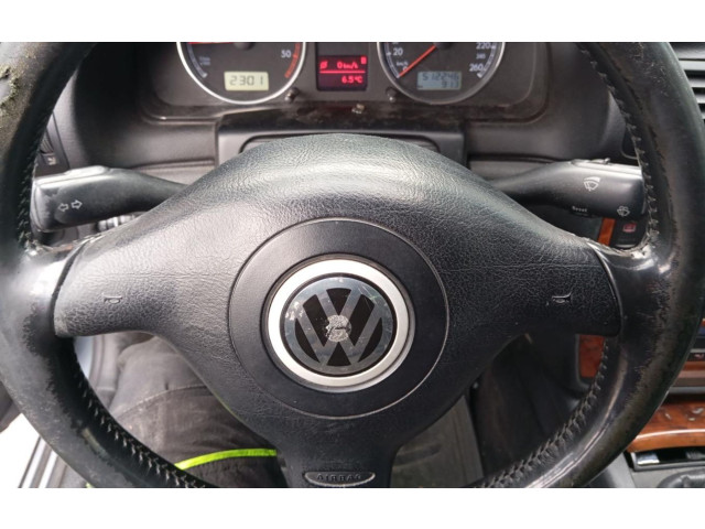 Подрулевой шлейф SRS    Volkswagen PASSAT