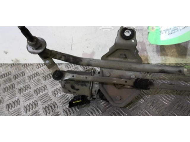 Моторчик дворников 7701055893    Renault Trafic II (X83)