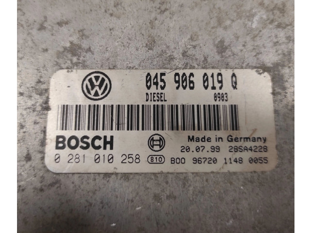 Блок управления двигателя 045906019Q, 28SA4228   Volkswagen Lupo