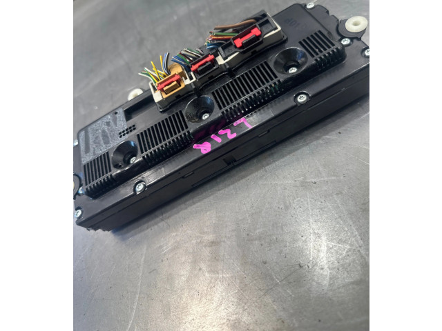 Блок управления климат-контролем    Volkswagen Golf Plus