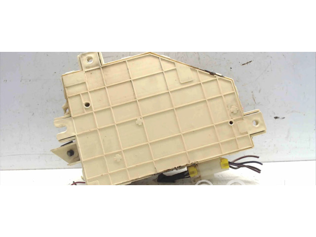 Блок предохранителей 56007573   Jeep Cherokee    