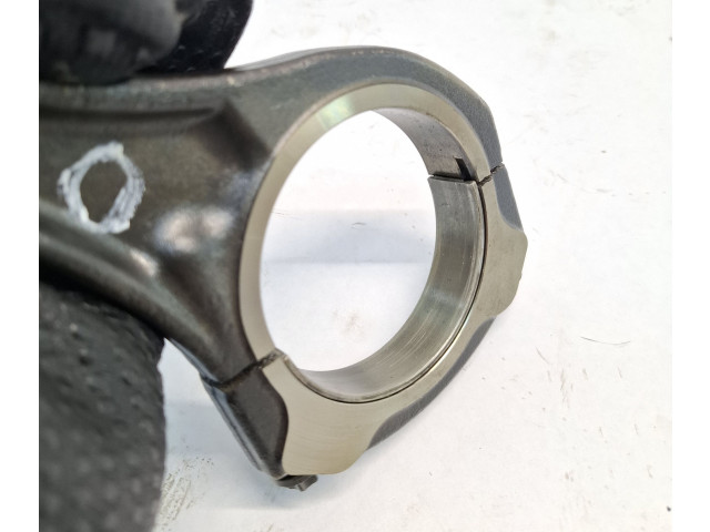  Поршень OM 642.836 A6420305220  Mercedes-Benz E W212  