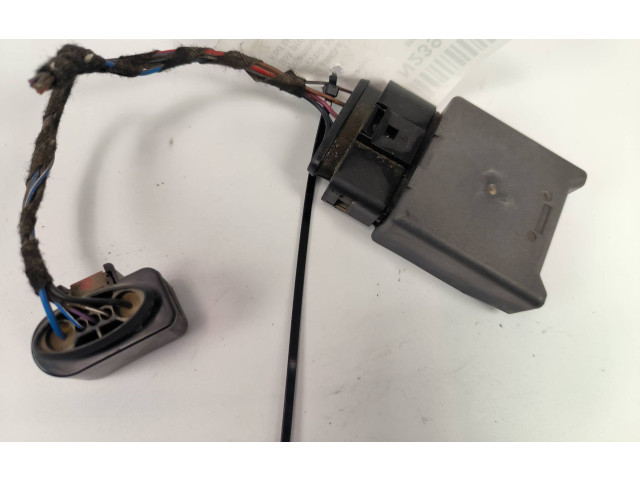 Блок комфорта 6N0973755 Skoda Octavia Mk4