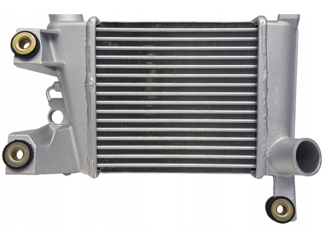 Интеркулер Nissan Navara D22