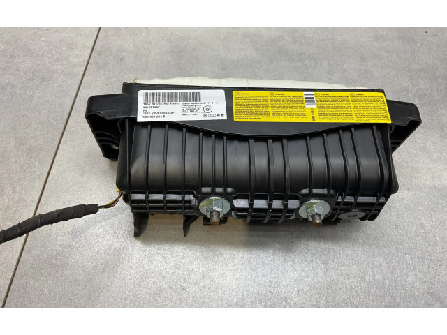 Подушка безопасности пассажира 5C6880204B Volkswagen Jetta VI