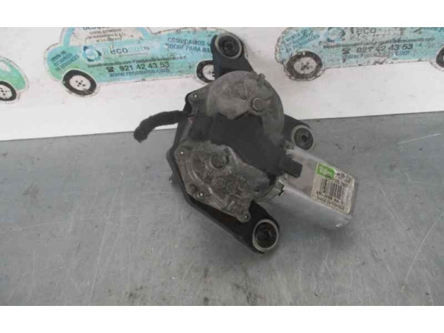 Моторчик заднего дворника 65025712, 51757867 Fiat Grande Punto