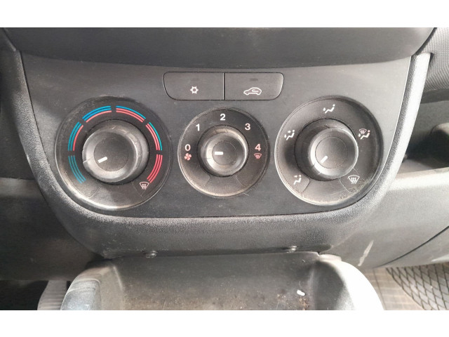 Блок управления двигателя    Opel Combo D