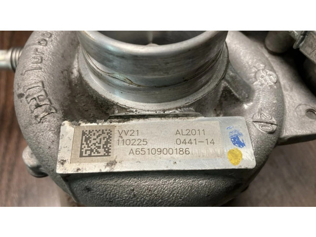 Turbodmychadlo Турбина 6510900186, 6511800022 Mercedes-Benz Vito Viano W639 2.1 OM 651.940