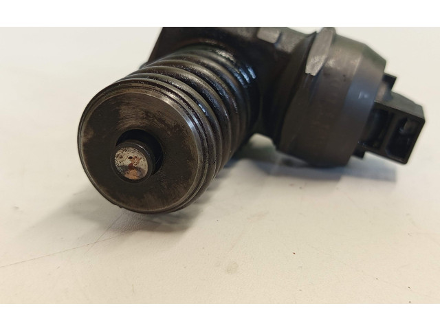 Форсунка 0414720038, 038130073AK Ford Galaxy