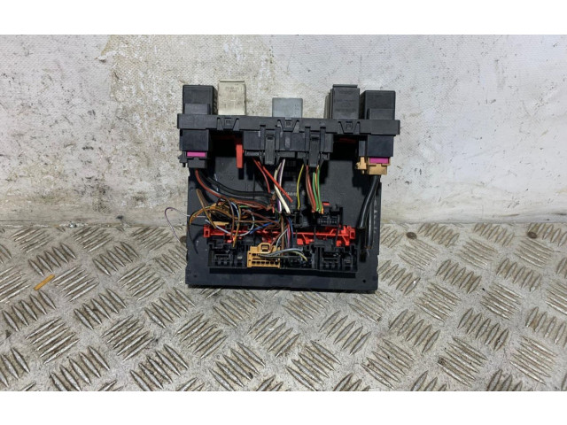 Řídící jednotka 1K0937049AA Volkswagen Caddy