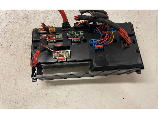 Блок предохранителей 9315150 BMW X3 F25