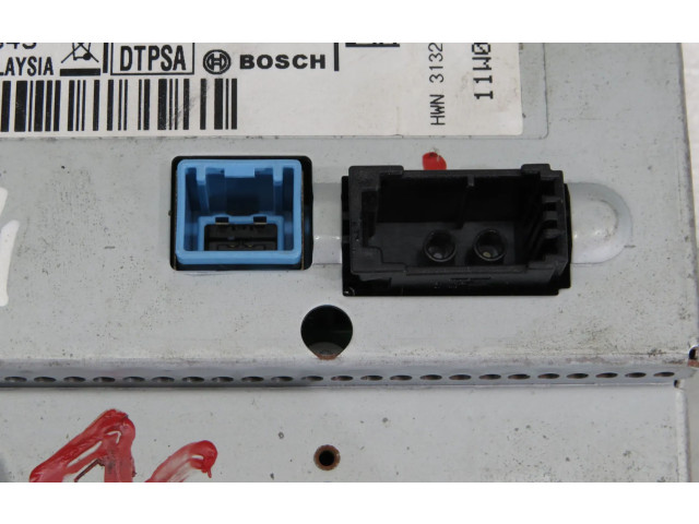 Экран/ дисплей / маленький экран 31337643, 7609501414 Volvo S60