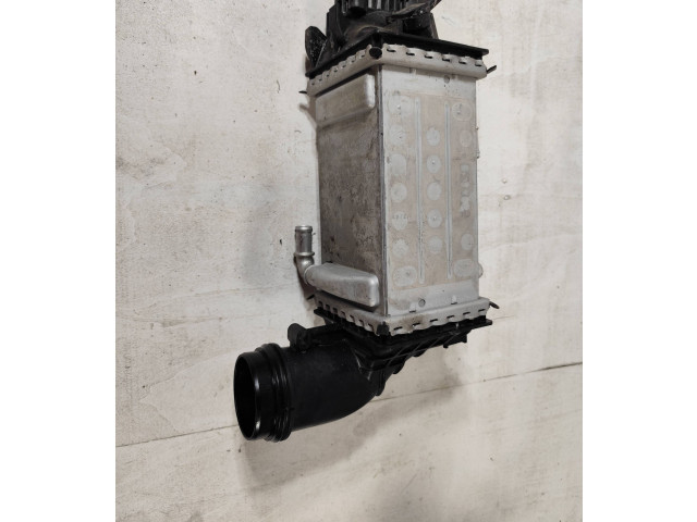 Интеркулер 04E145785E Volkswagen Golf VII