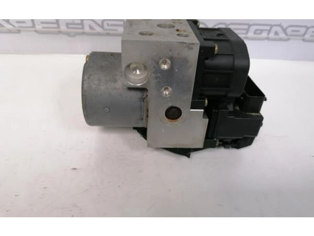 Блок АБС 8200085584, 0265216872   Renault  Clio II  1998 - 2001 года