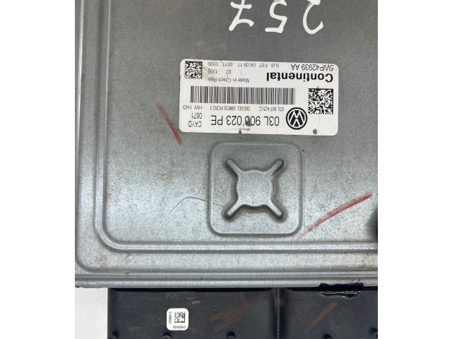 Řídící jednotka 03L906023PE, 5WP42939AA Volkswagen Caddy 2013