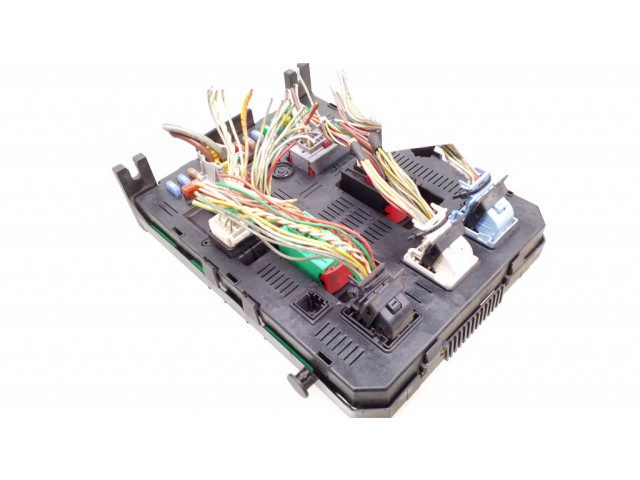 Блок предохранителей 9661940480 Citroen C4 I