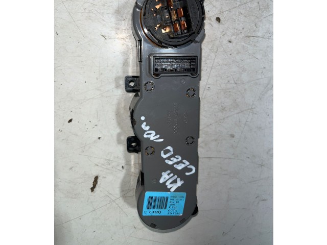 Блок управления климат-контролем 97250-1H221 KIA Ceed