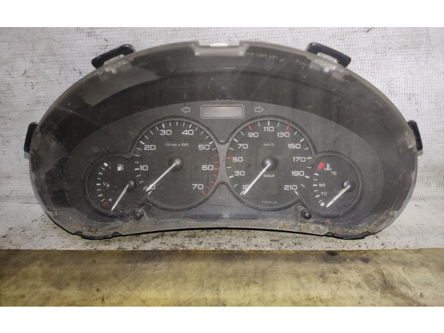 Přístrojová deska  Citroen Berlingo 2008 9662745180  