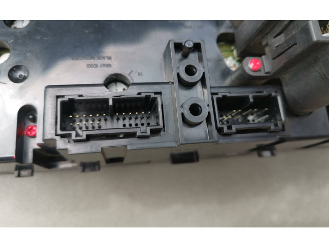 Блок управления кондиционера воздуха / климата/ печки (в салоне) 8691950, 7923   Volvo V70