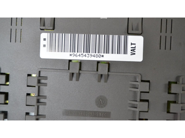 Блок предохранителей    Citroen C8    