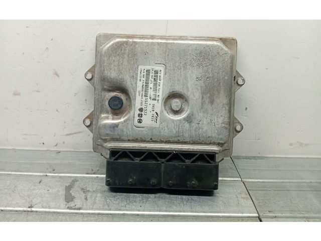 Блок управления двигателя 55271522, 225A2000   Fiat Qubo