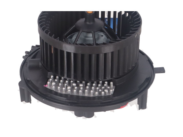 Вентилятор печки    5WB819021A   Volkswagen Tiguan