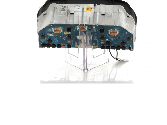 Панель приборов MB879457, Z0-0012E Mitsubishi Space Wagon