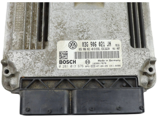Řídící jednotka 03G906021JN, 0281013676 Seat Altea 2006