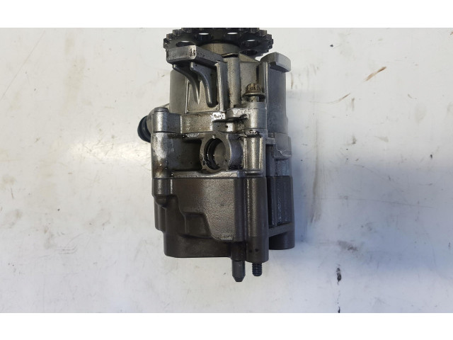 Масляный насос   A6541800101  Mercedes-Benz E W213 