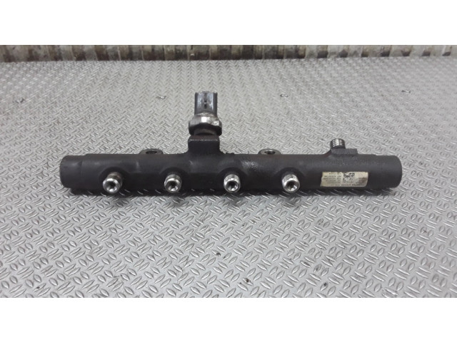 Магистральная трубка топлива