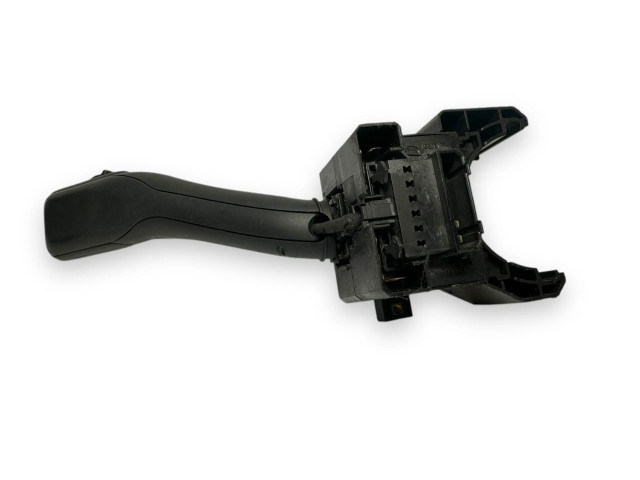 Ручка стеклоочистителей 494551   Volkswagen PASSAT B5.5